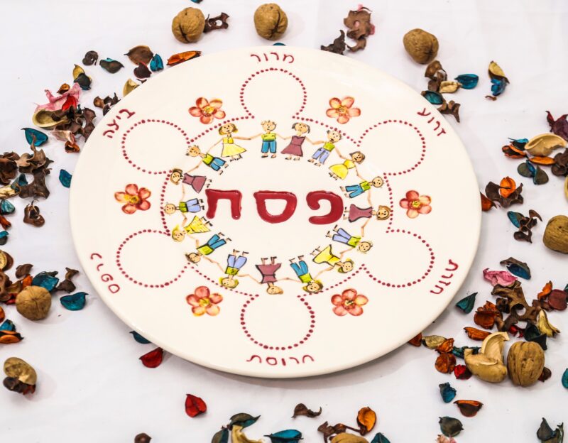 צלחת פסח מהודרת בעבודת יד